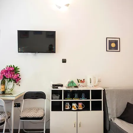 Guest house Lucky *